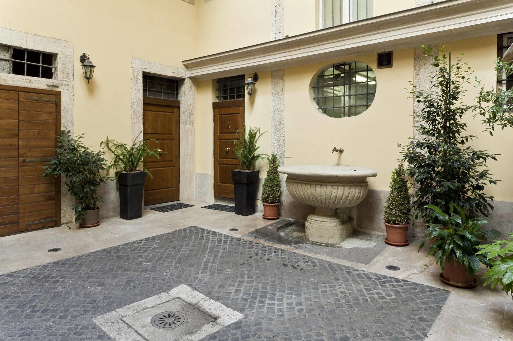 Navona Suites Roma Dış mekan fotoğraf